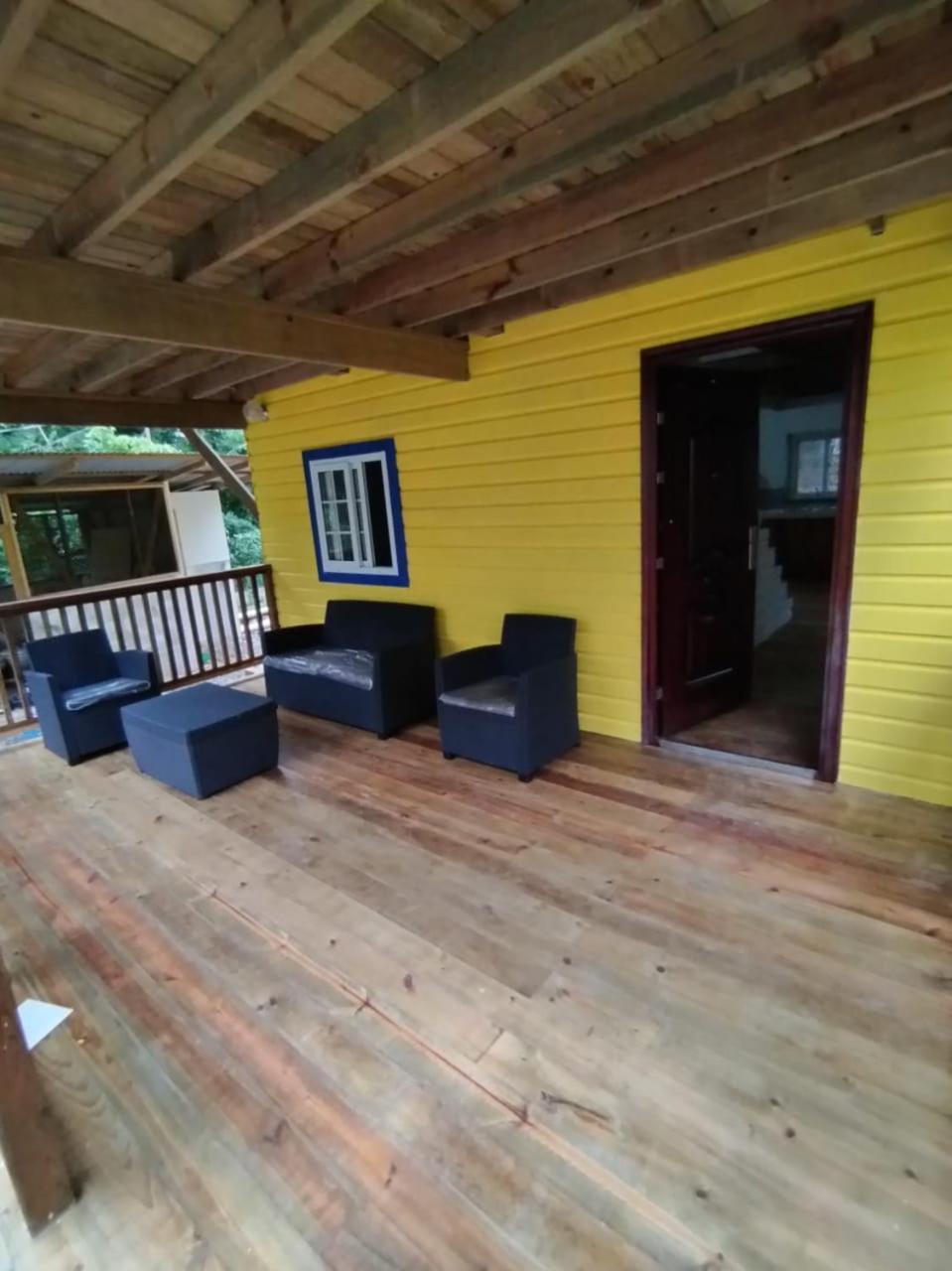 Hotel Tierra Verde Bed And Breakfast Bocas del Toro Exterior photo
