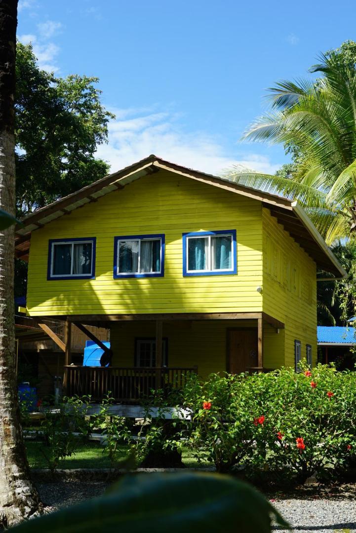 Hotel Tierra Verde Bed And Breakfast Bocas del Toro Exterior photo