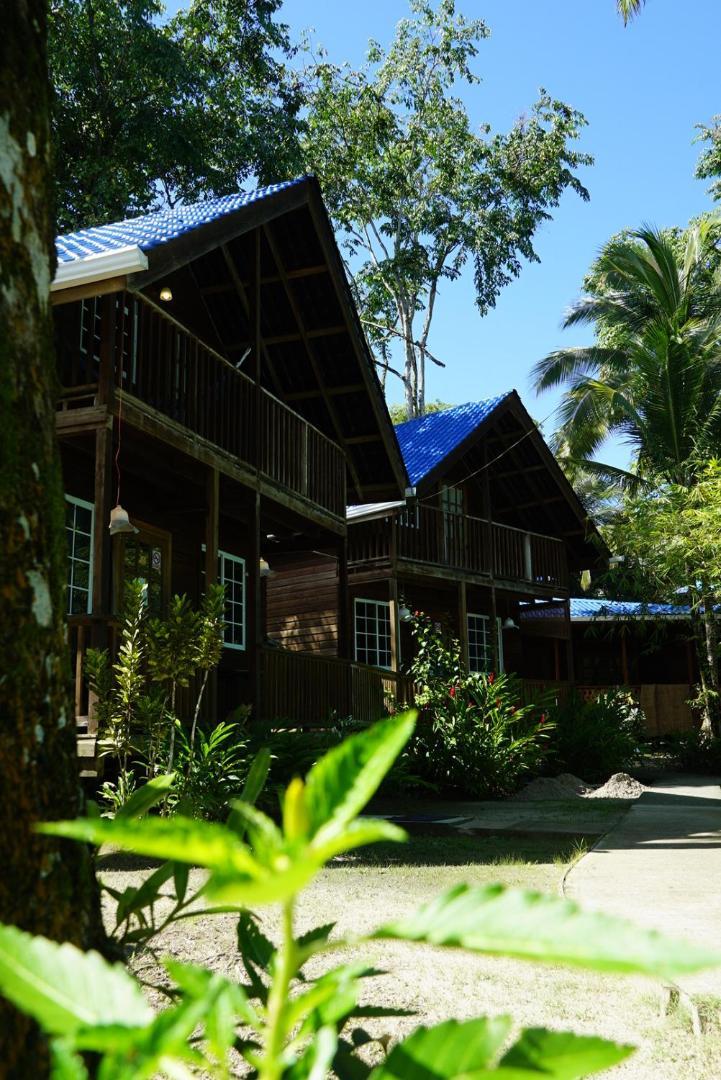 Hotel Tierra Verde Bed And Breakfast Bocas del Toro Exterior photo