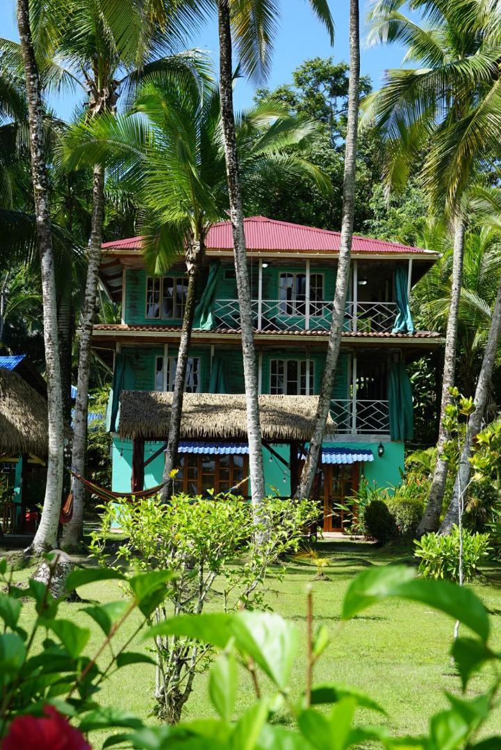 Hotel Tierra Verde Bed And Breakfast Bocas del Toro Exterior photo